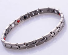 Stainless Steel bracelet containing healing magnets